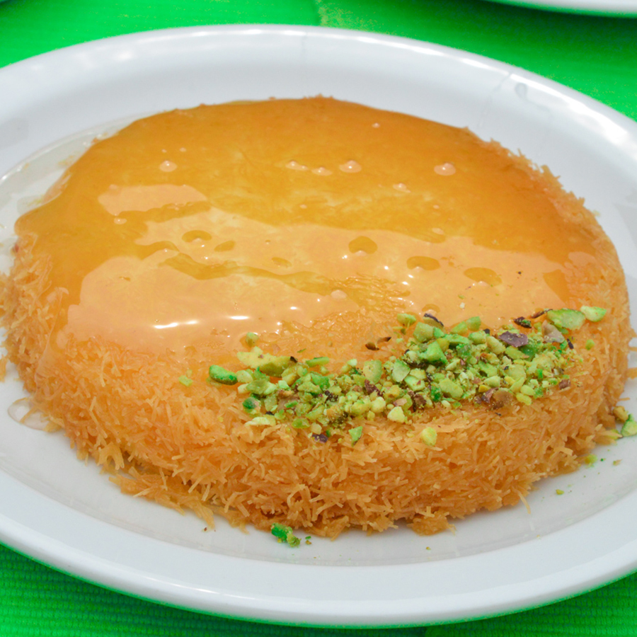 Knafeh Bil Ashta