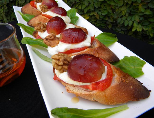 Goat Cheese Bruschetta with Grapes and Honey