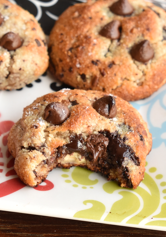 Keto Tahini Chocolate Chip Cookies