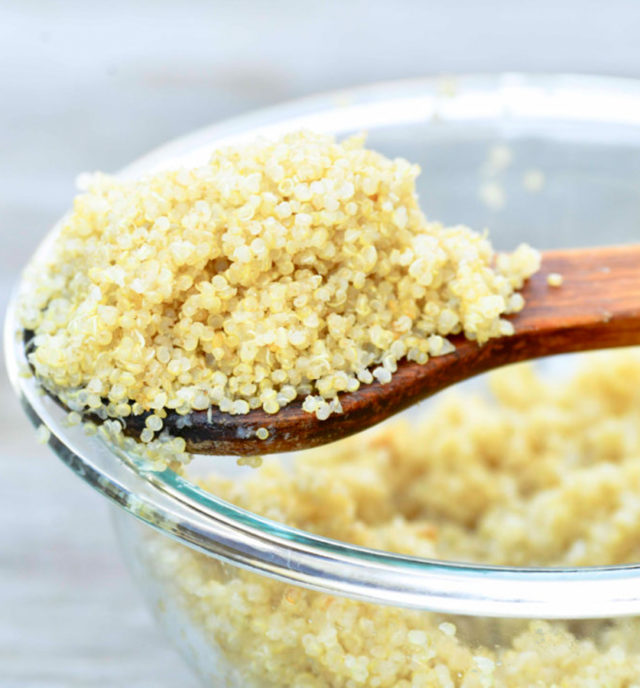 Fruity Quinoa Salad with Lemon Honey Rosemary Dressing | Hadias ...